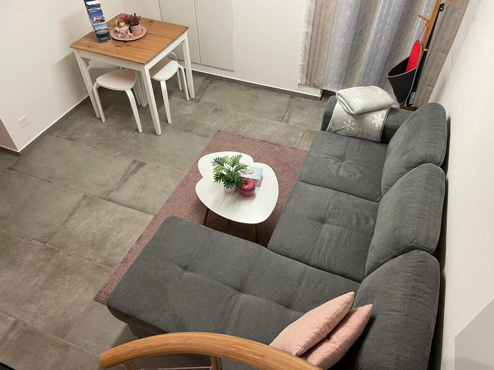 Wohnung Am Postweg Netstal Экстерьер фото